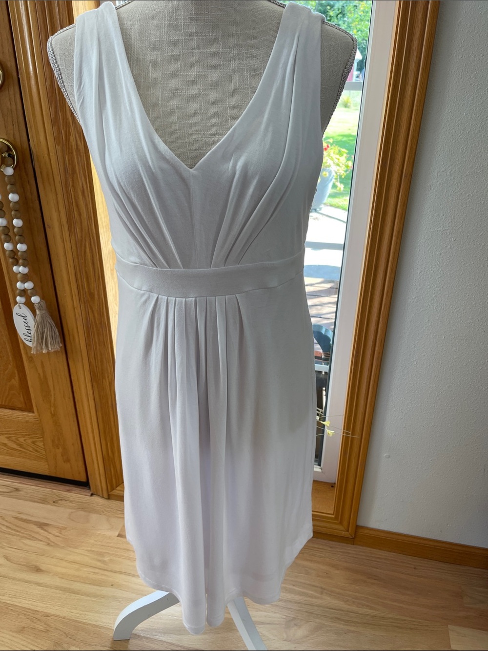 LOFT White V-Neck Pleated Waist Casual Knit Dress